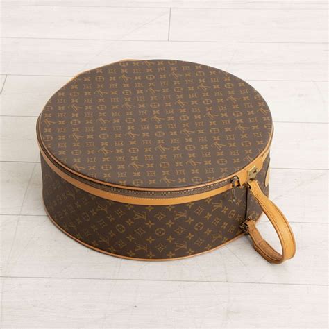 louis vuitton hat box mini|louis vuitton monogram box 50.